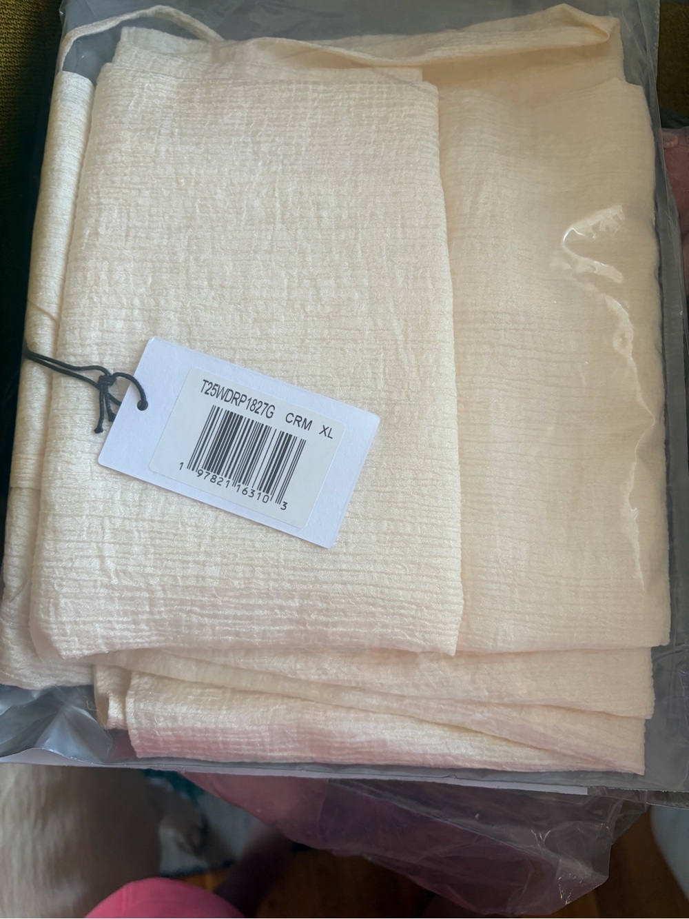 Few Moda OPT Wilhelmina column Dress in Cream. - Picture 9 of 9